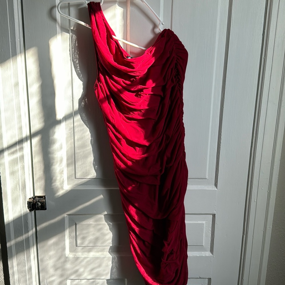 One Shoulder Rouched Cocktail Dress